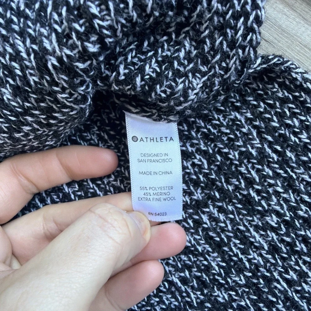 Athleta beautiful slightly